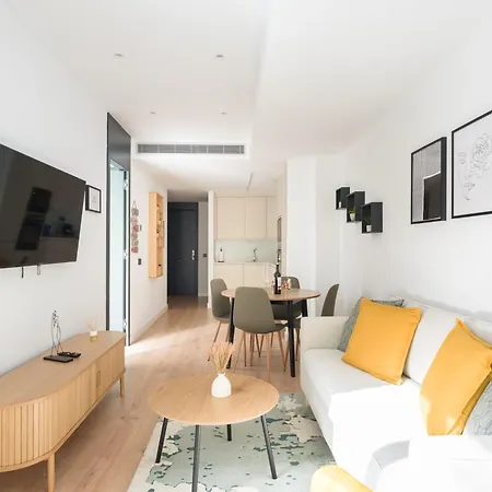 Con Gimnasio Cerca Playa De Canteras D3a Lägenhet *